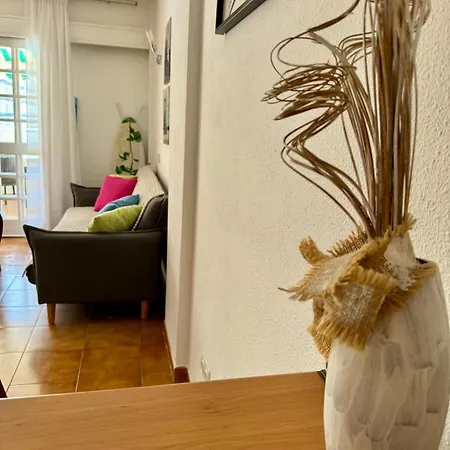 Fanabe Stunning Beachfront Penthouse Parque Royal Adeje Tenerife דירה