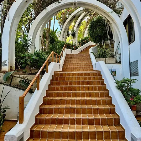 Fanabe Stunning Beachfront Penthouse Parque Royal Adeje Tenerife Apartamento *