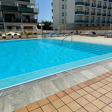 דירה Fanabe Stunning Beachfront Penthouse Parque Royal Adeje Tenerife אדחה